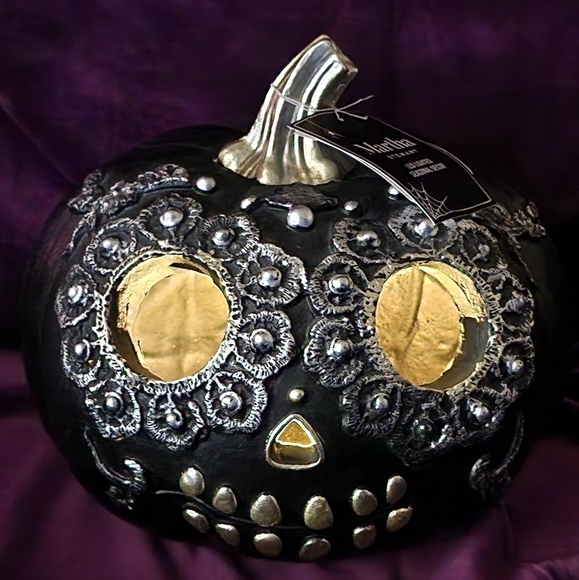 NWT Martha Stewart LED Black Sugar Skull Pumpkin Halloween Light Up Pumpkin - Picture 5 of 5